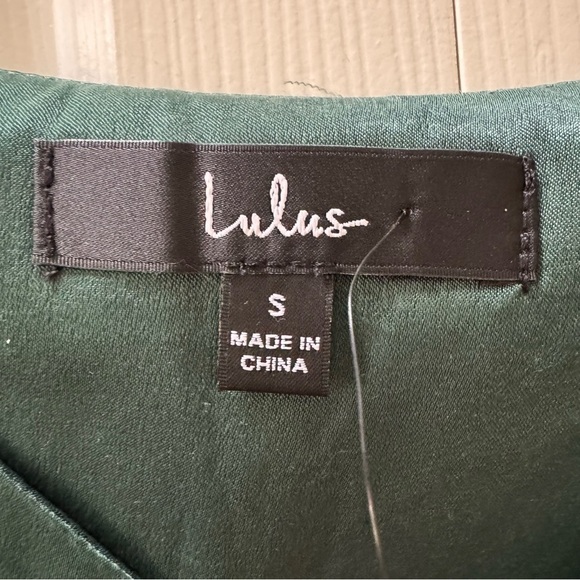 NWT Lulus Fall In Love Green Satin Midi Wrap Dress Small - Picture 7 of 11